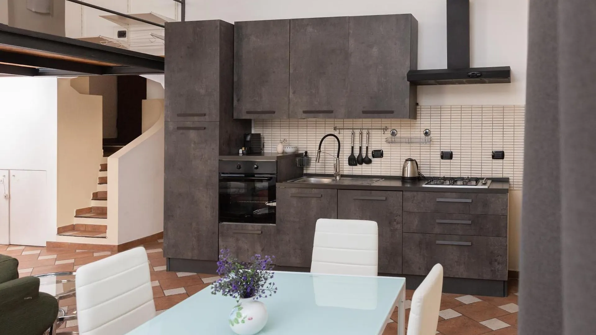 Exclusive Loft Banksy In Porta Romana Apartment Milan
