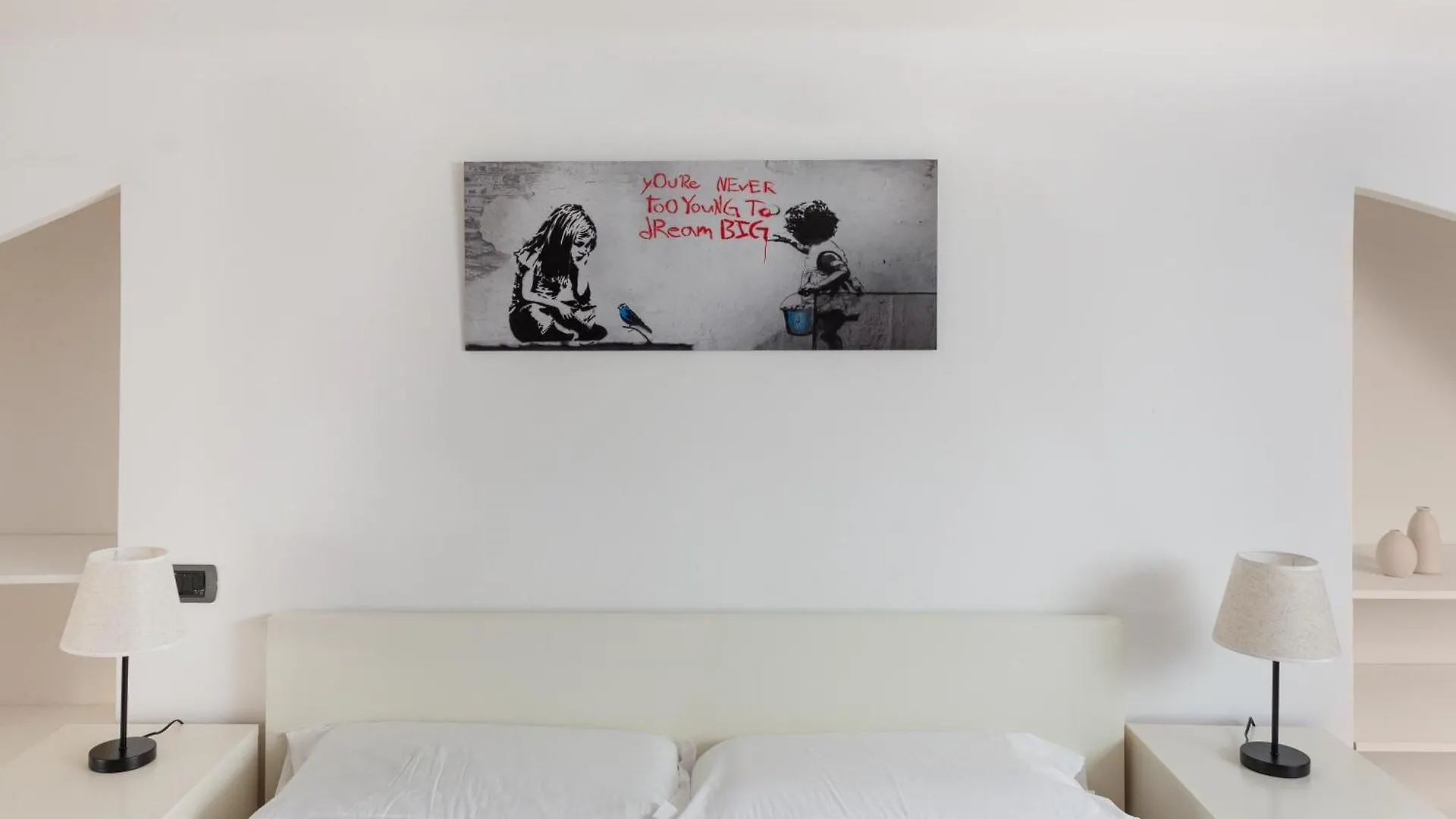 Exclusive Loft Banksy In Porta Romana Apartment Milan Italy